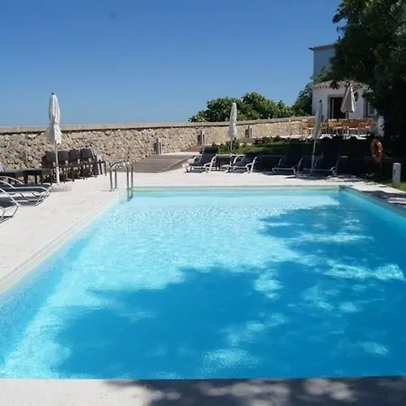 - Fatima Hotel Ourem