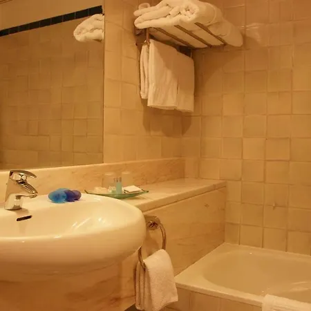 Hotel - Fatima 4*